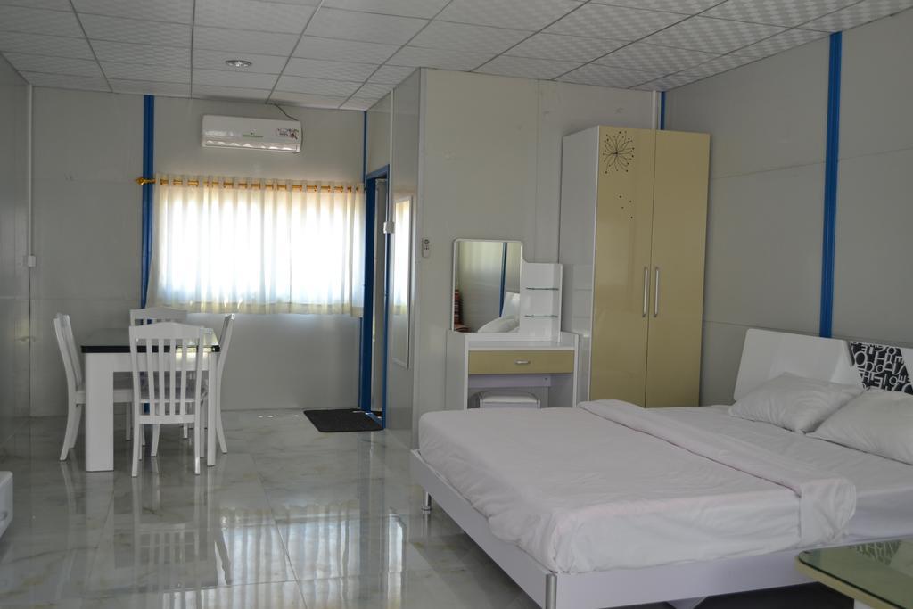Mimiland Batu Payung Hotel Singkawang Quarto foto