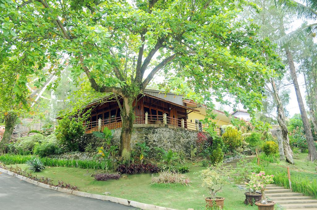 Mimiland Batu Payung Hotel Singkawang Exterior foto